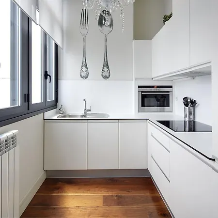 Mahats - Basque アパート *