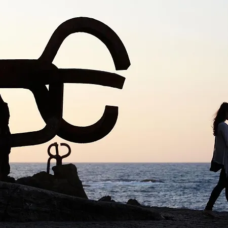 Mahats - Basque San Sebastián